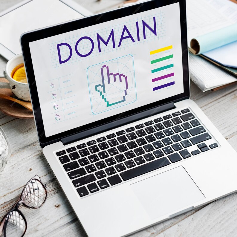 Domain .Com คืออะไร ? แล้วจดโดเมนนามสกุลอื่น ได้หรือไม่